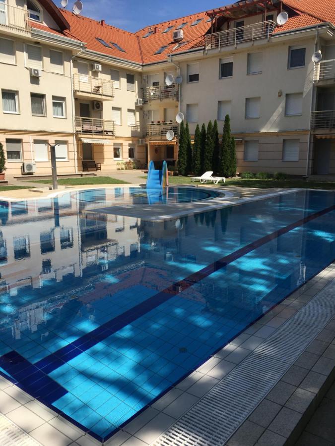 Sport Apartman Hajduszoboszlo Exterior photo